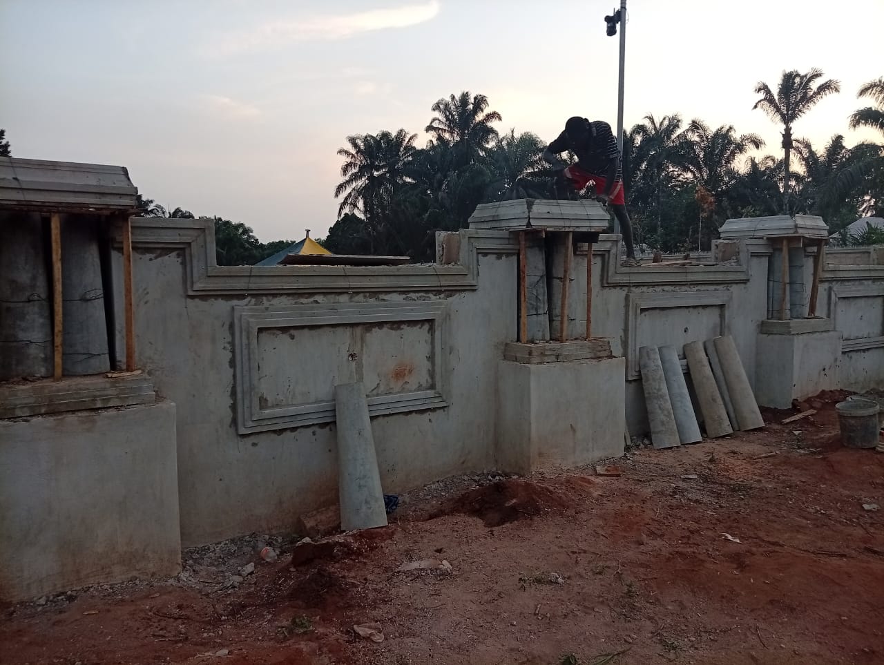 Perimeter fence, angle 2