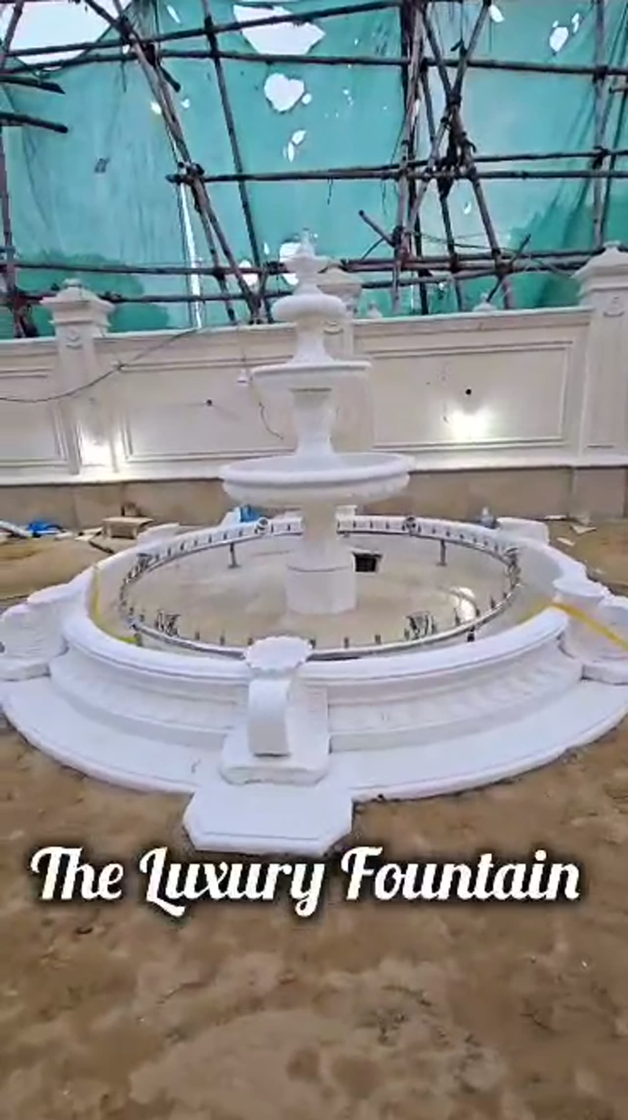 Luxury Fountain — Extra Angle