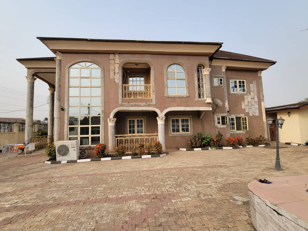 House before renovation, front view
